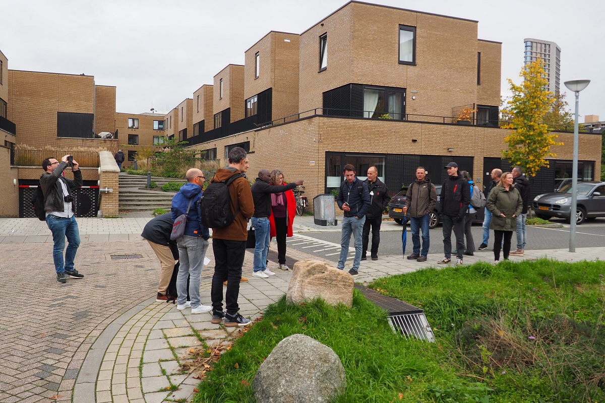 Naar Buiten Eindhoven PB010096 1200Px